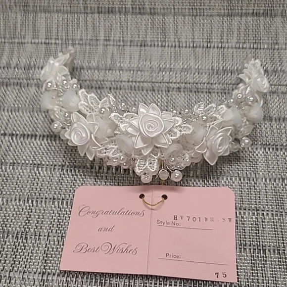 NWT Bridal Headpiece - Picture 2 of 10